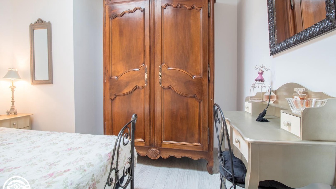 Photo of Bedroom in Montpeyroux