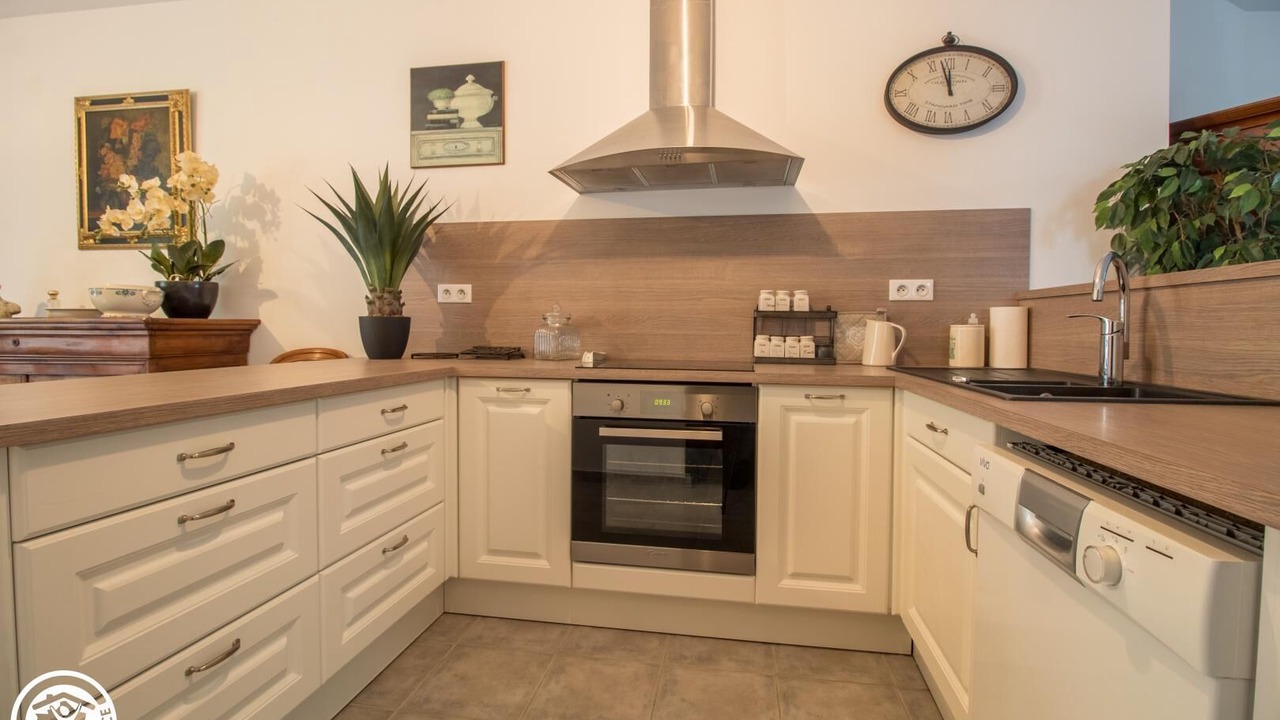 Photo of Kitchen in Montpeyroux