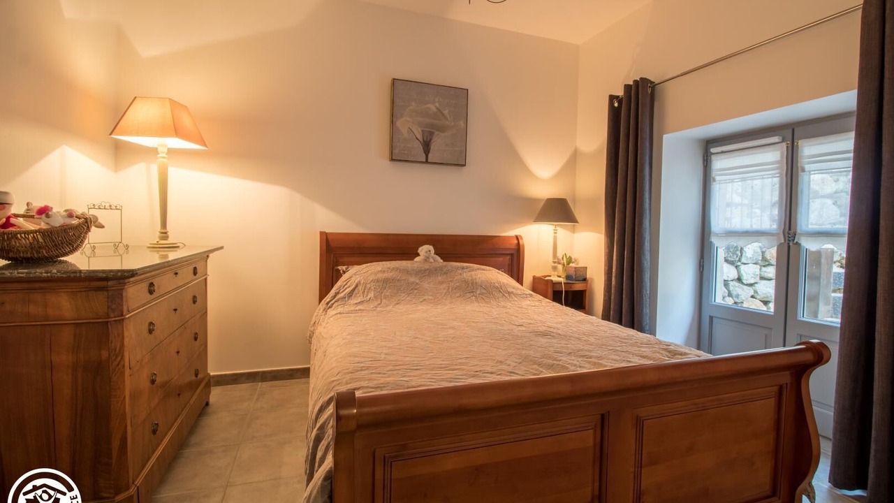 Photo of Bedroom in Montpeyroux
