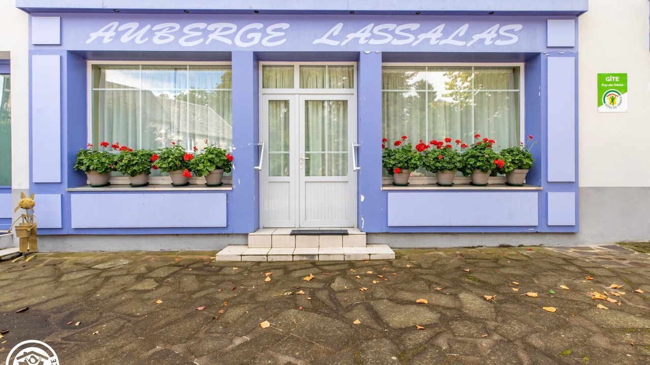 Photo of Outdoor in Vernines