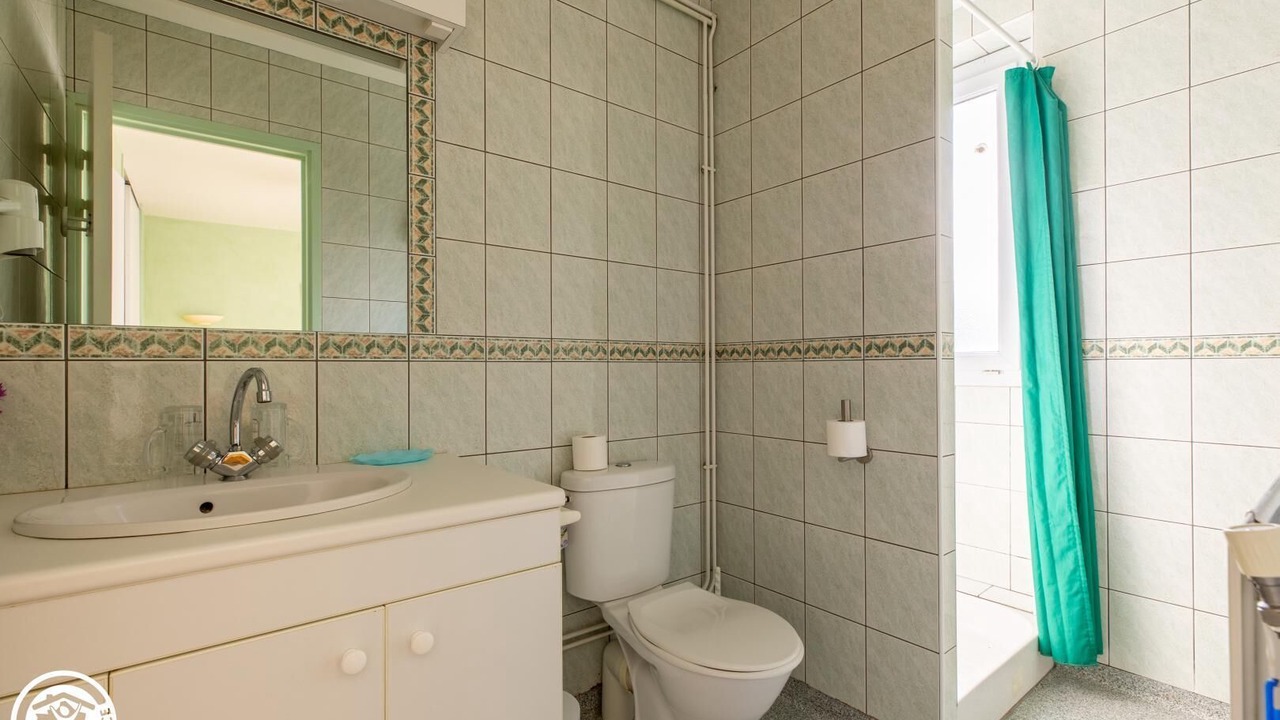 Photo of Bathroom in Vernines