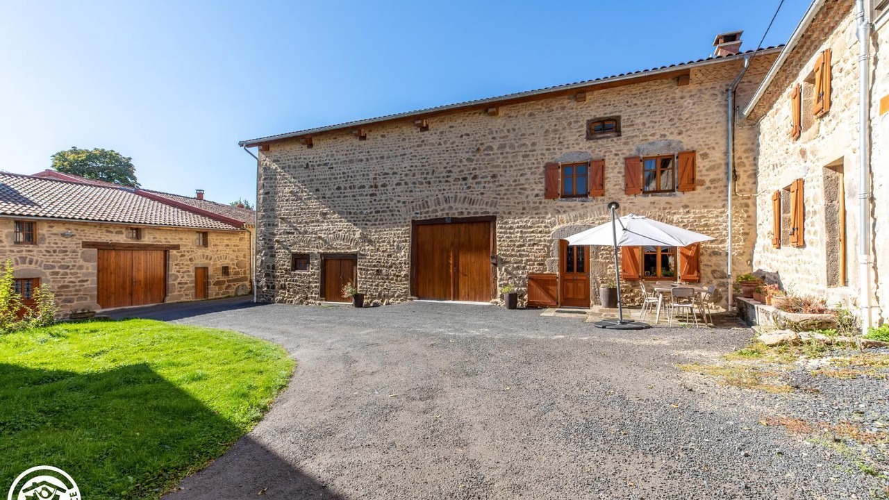 Photo of Outdoor in Auzelles