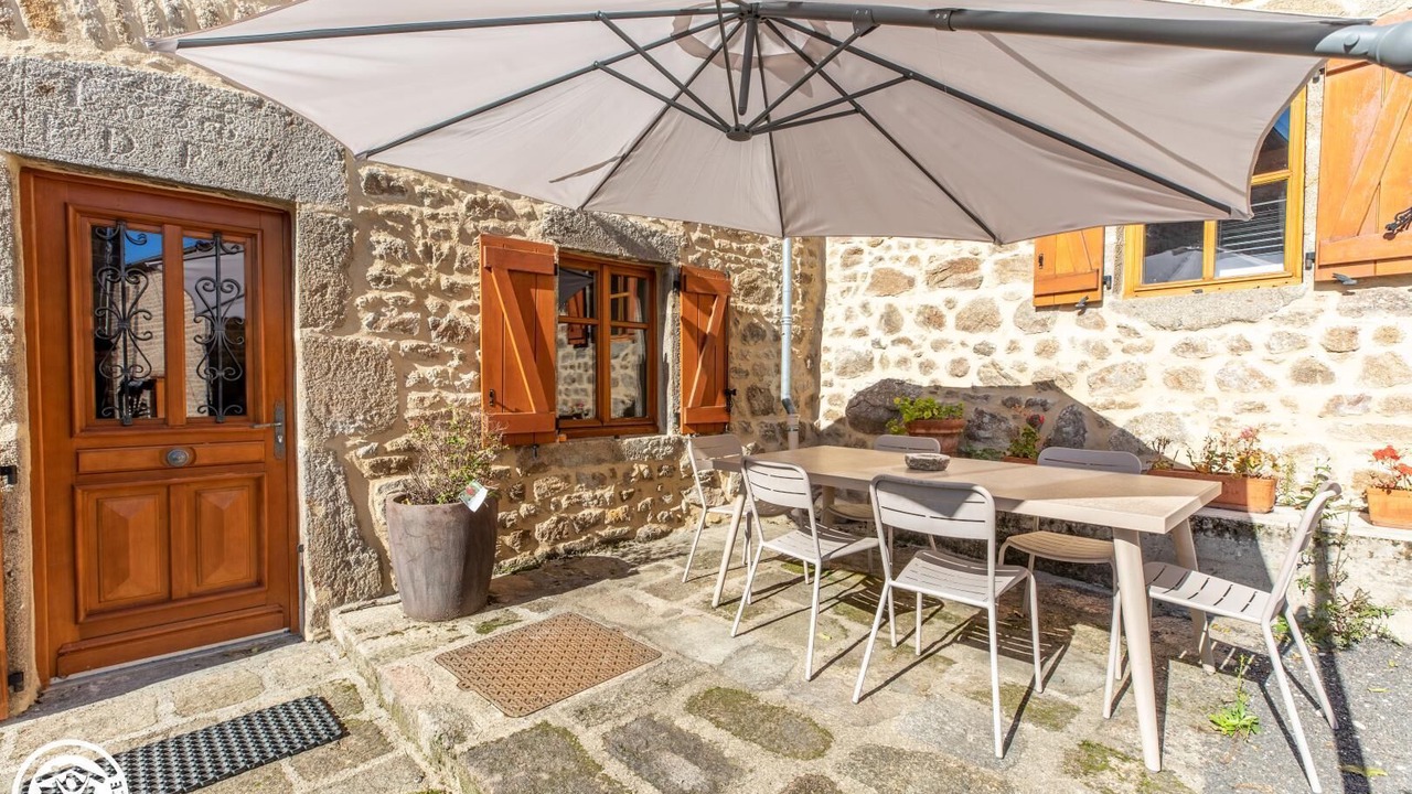 Photo of Outdoor in Auzelles