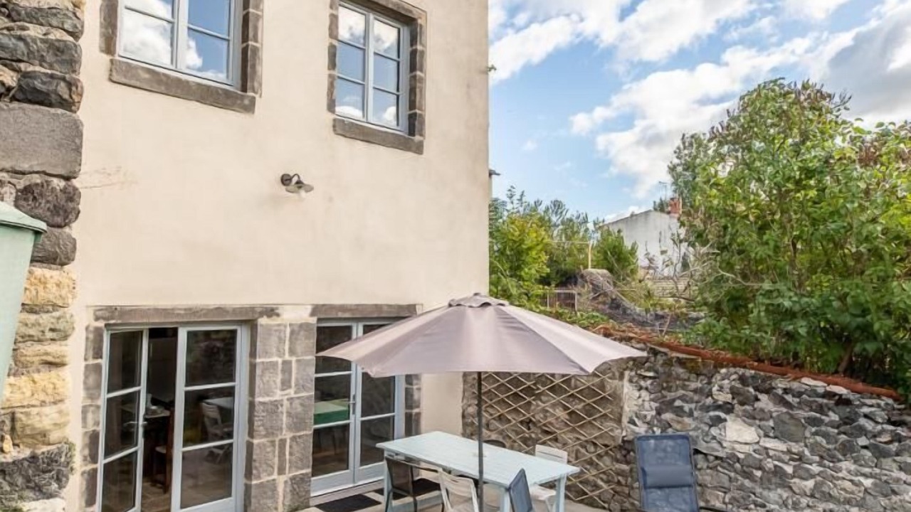 Photo of Outdoor in Saint-Saturnin