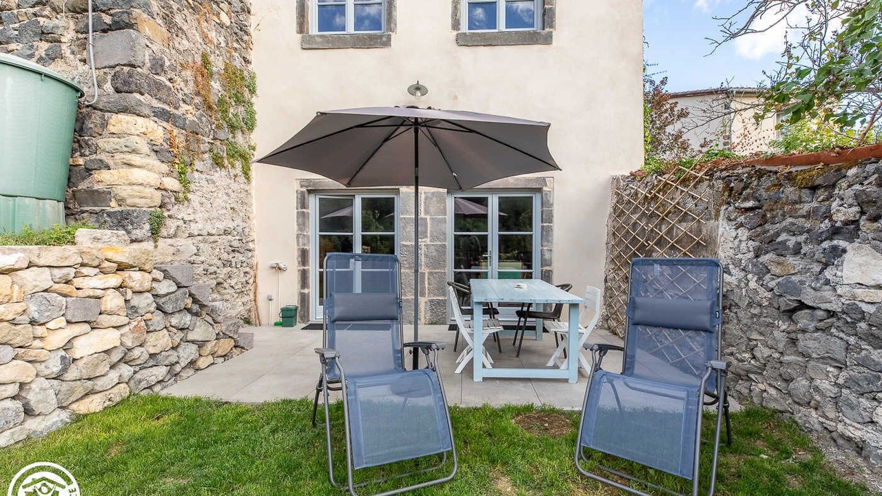 Photo of Outdoor in Saint-Saturnin