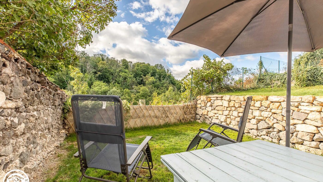 Photo of Patio Balcony in Saint-Saturnin