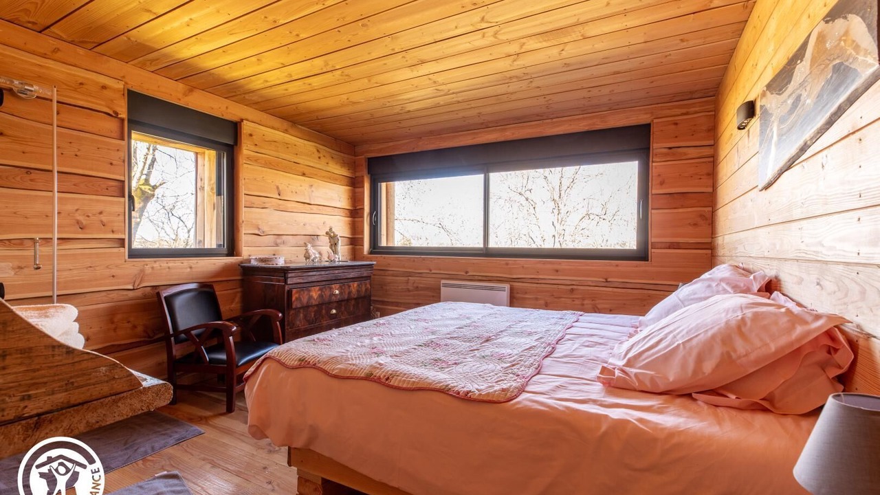 Photo of Bedroom in Orcival