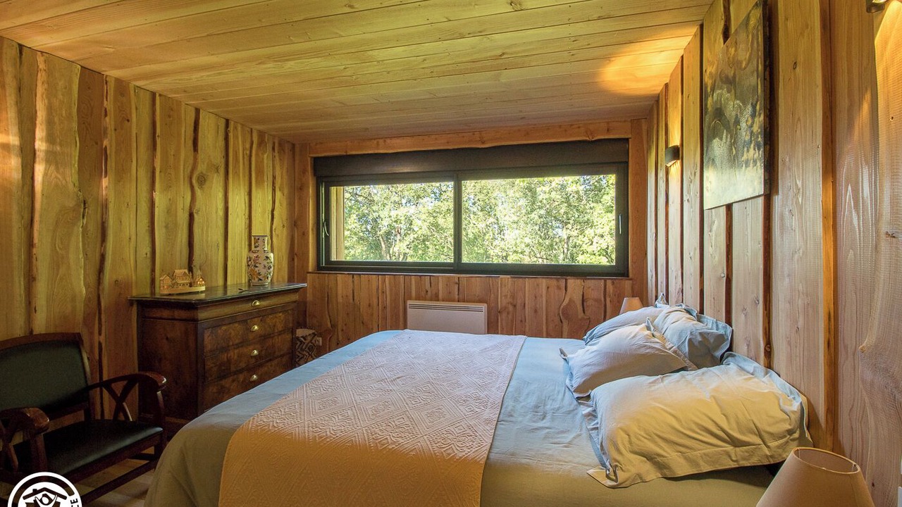 Photo of Bedroom in Orcival