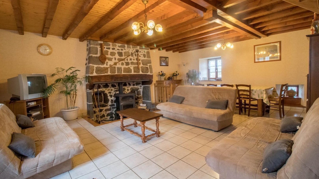 Photo of Livingroom in Nebouzat