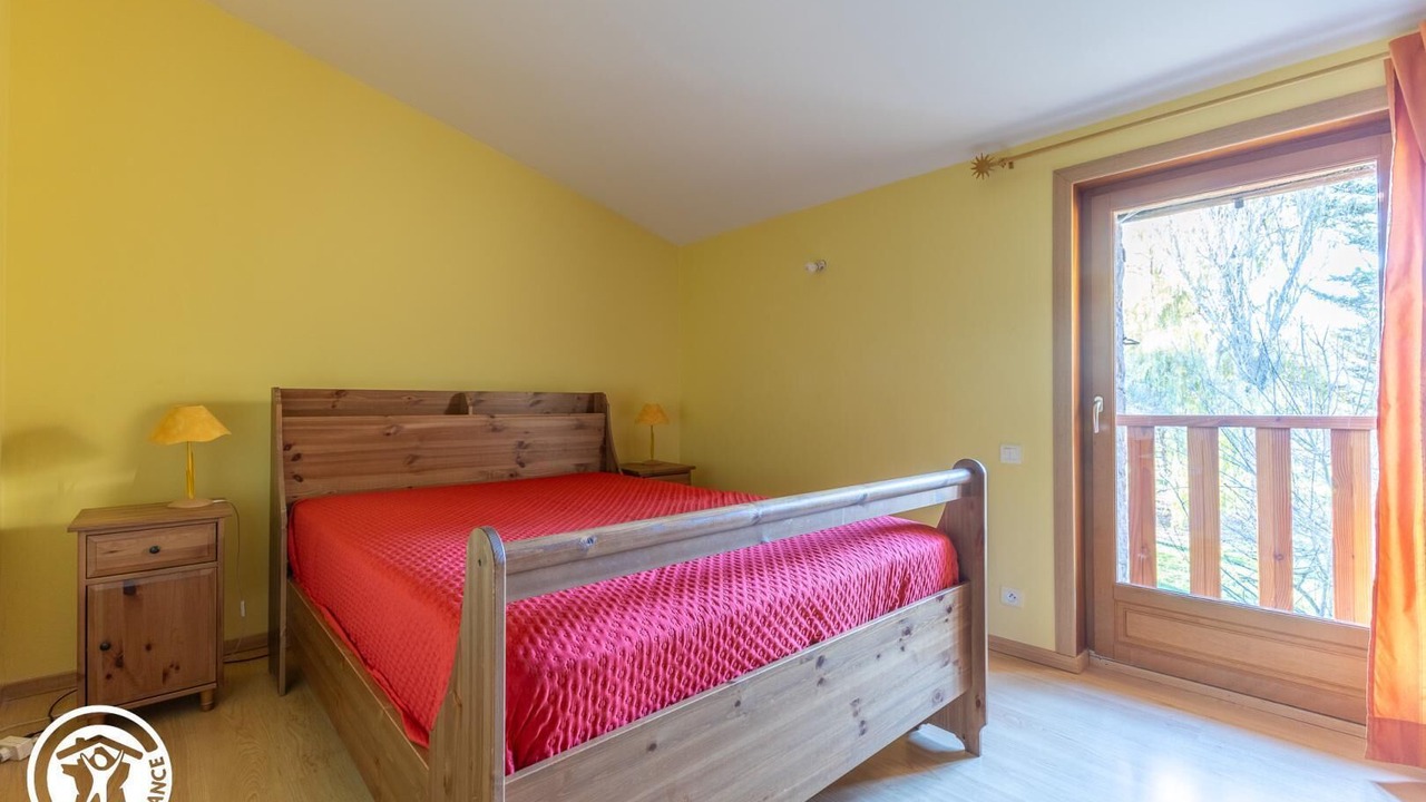 Photo of Bedroom in Nonette