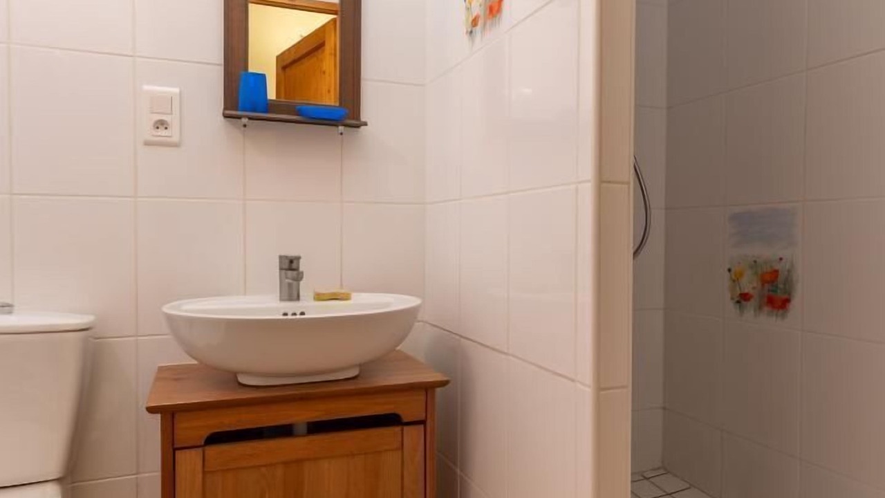 Photo of Bathroom in Nonette