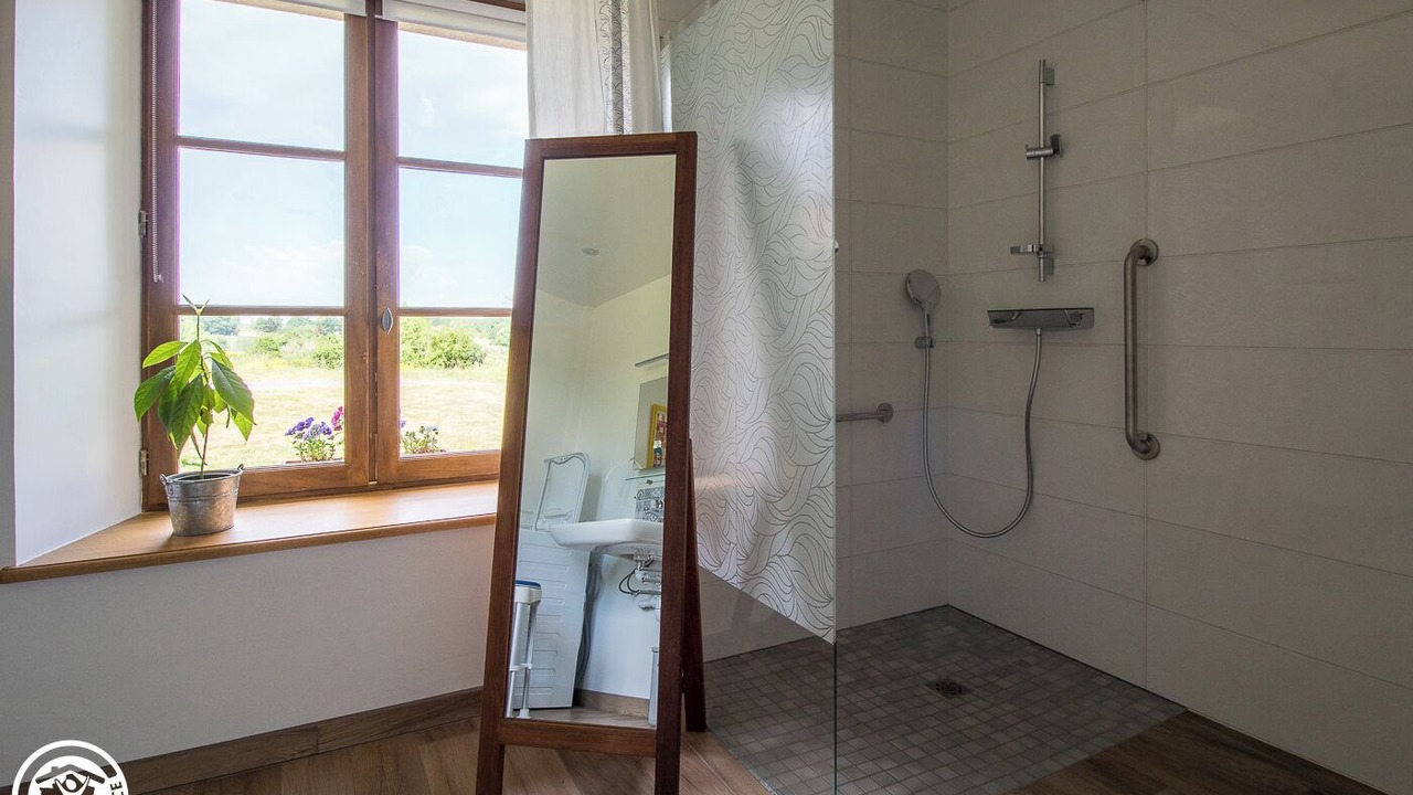 Photo of Bathroom in Condat-en-Combraille