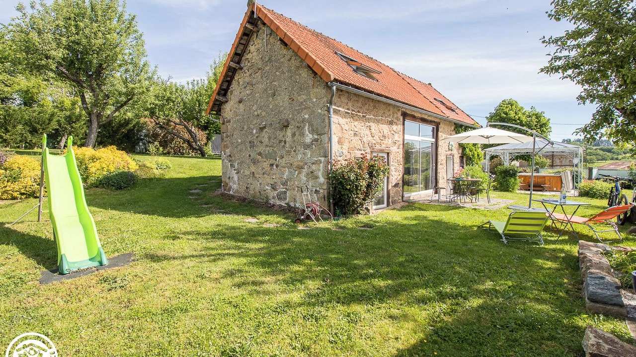 Photo of Outdoor in Genouillac