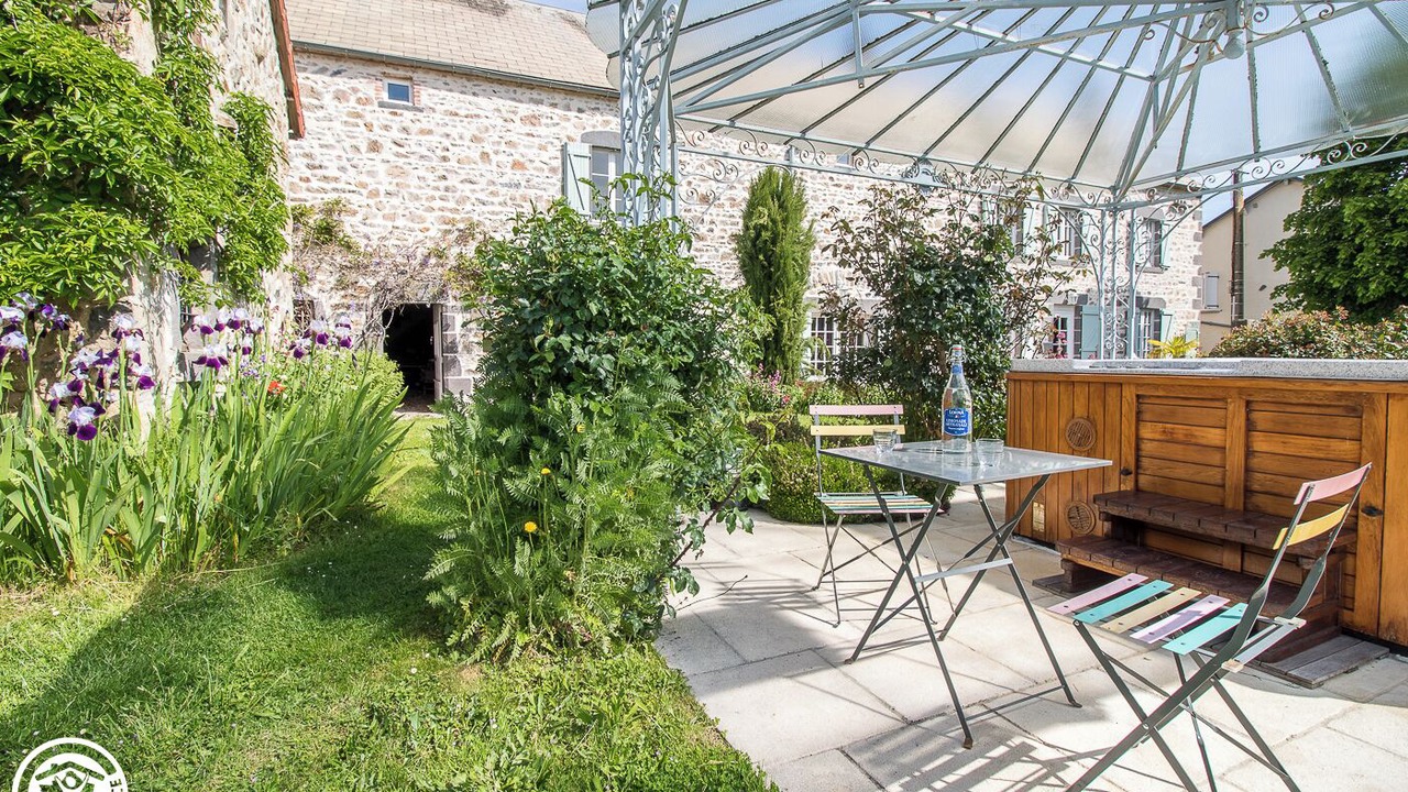 Photo of Outdoor in Genouillac
