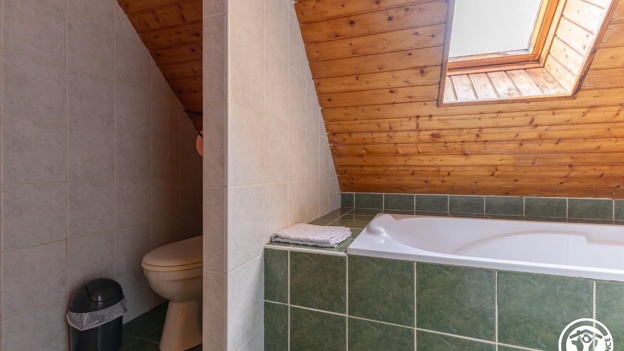 Photo of Bathroom in Vernines