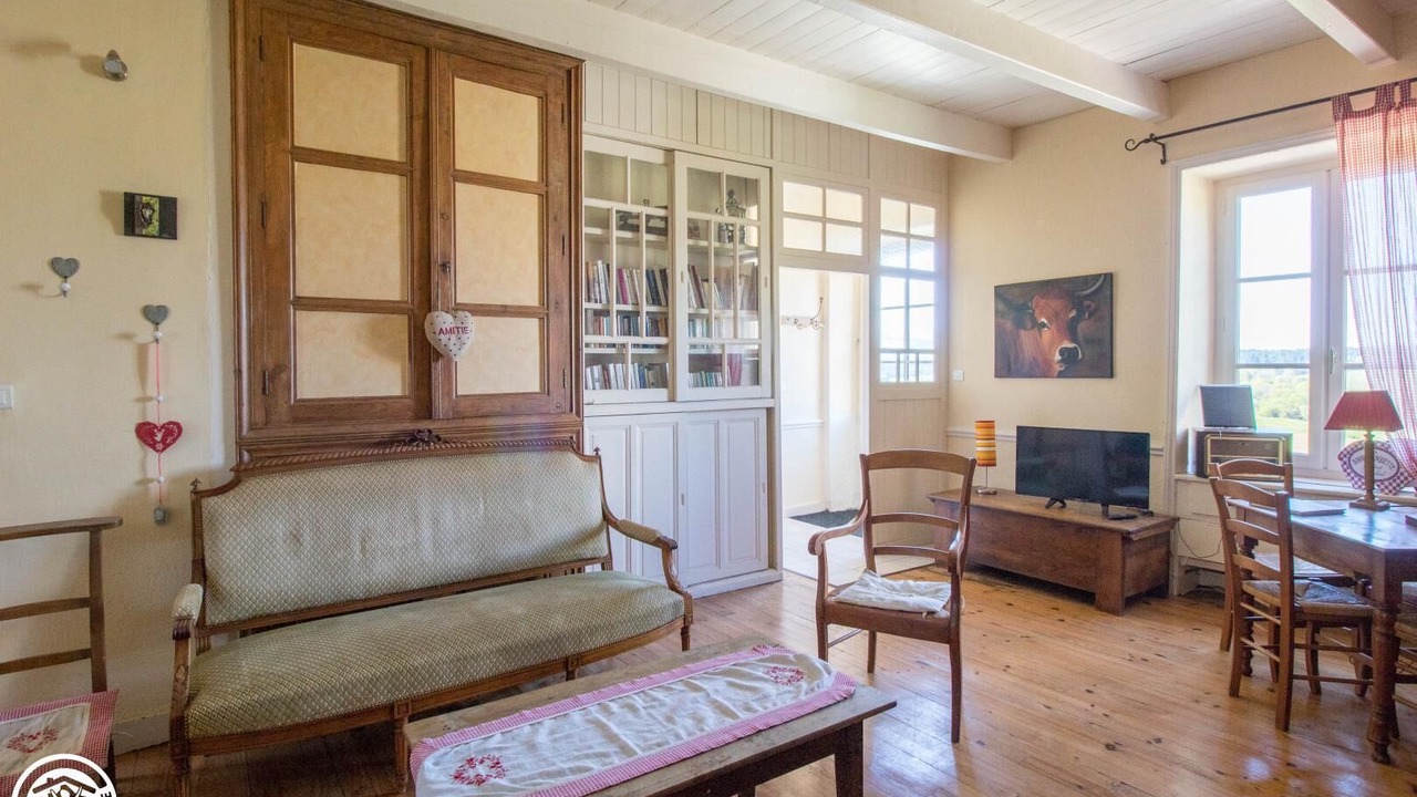 Photo of Livingroom in Heume-l'Eglise