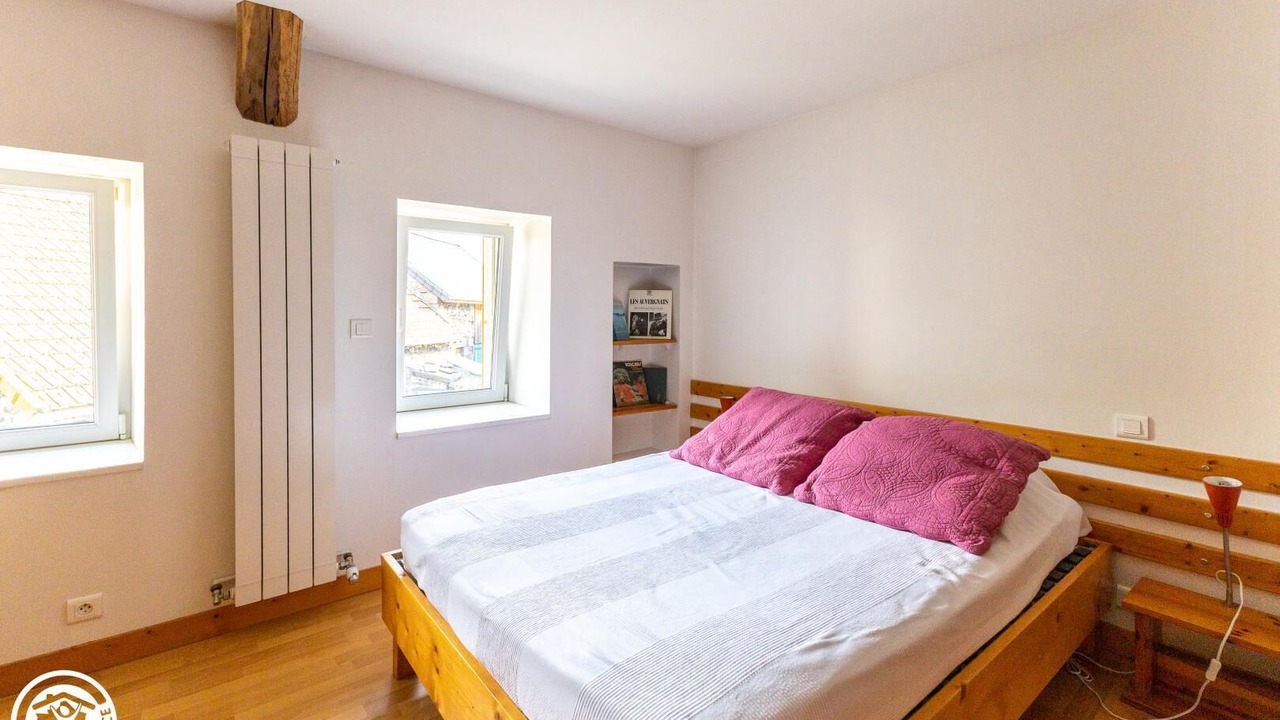 Photo of Bedroom in Charbonnieres-les-Varennes