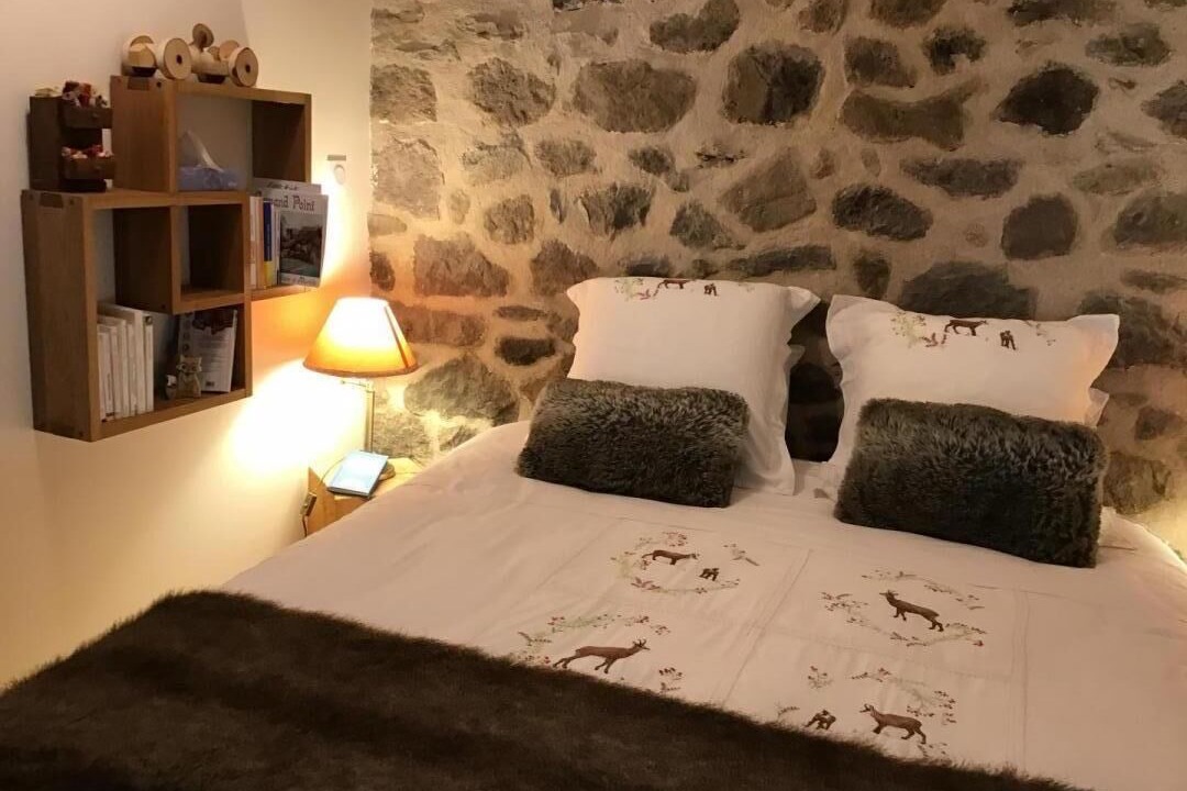 Photo of Bedroom in Chambon-sur-Lac