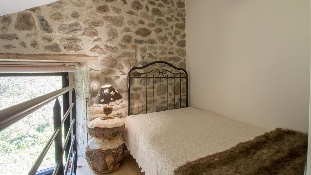 Photo of Bedroom in Chambon-sur-Lac