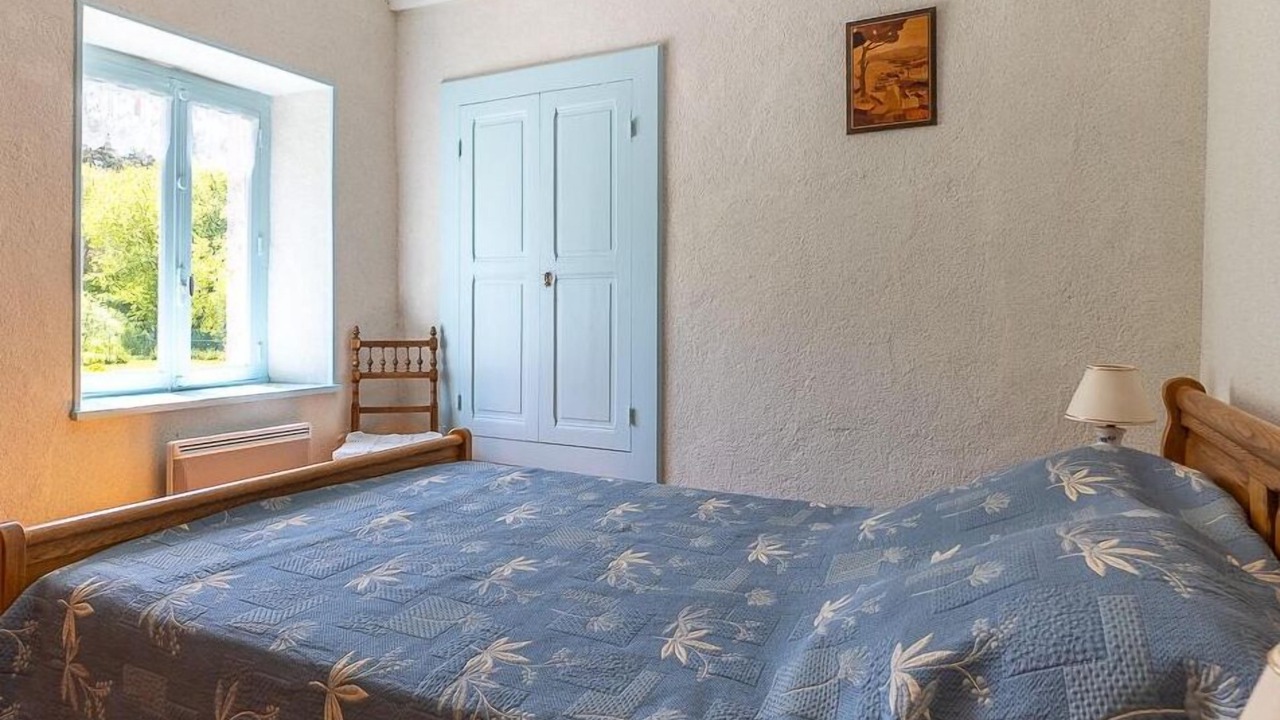 Photo of Bedroom in Saint-Alyre-d'Arlanc