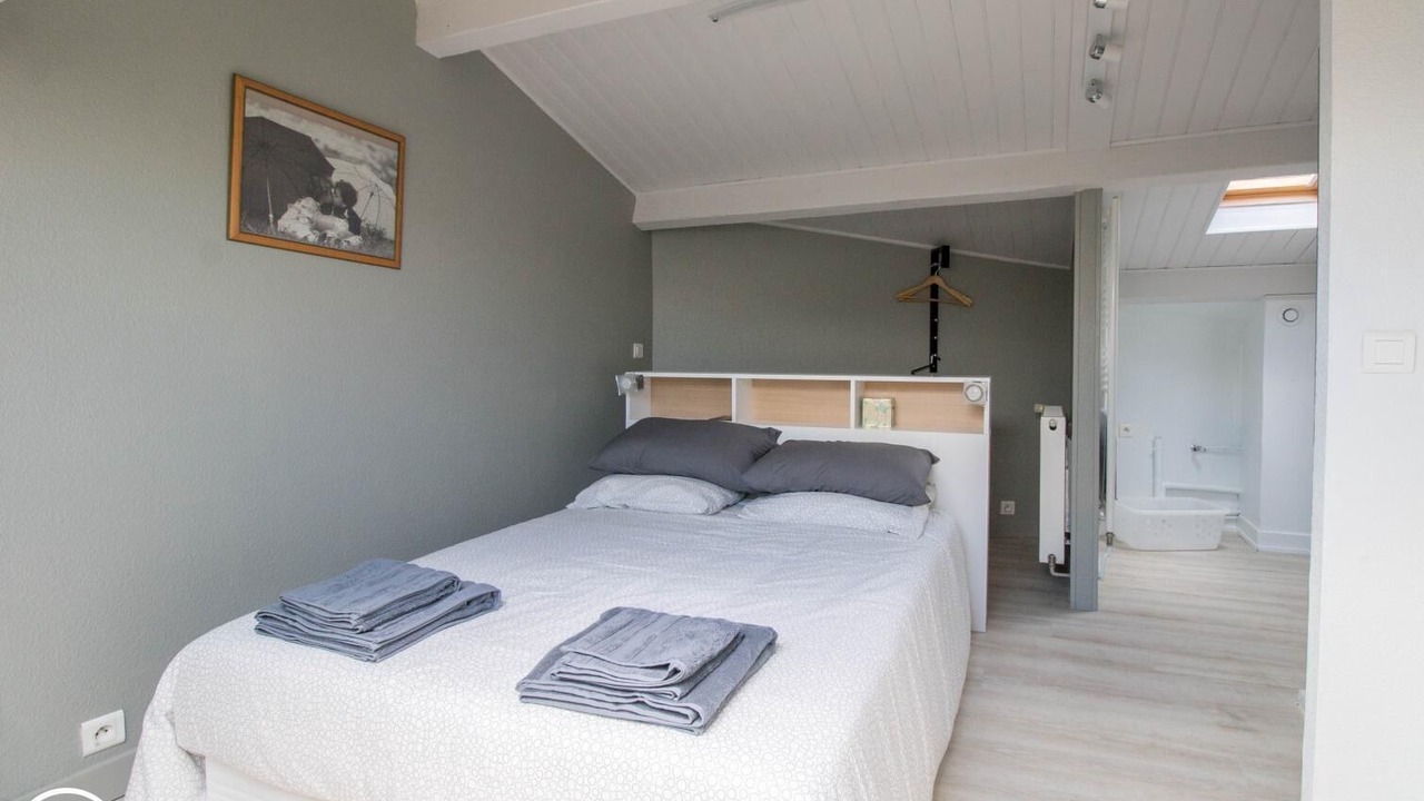 Photo of Bedroom in Volvic