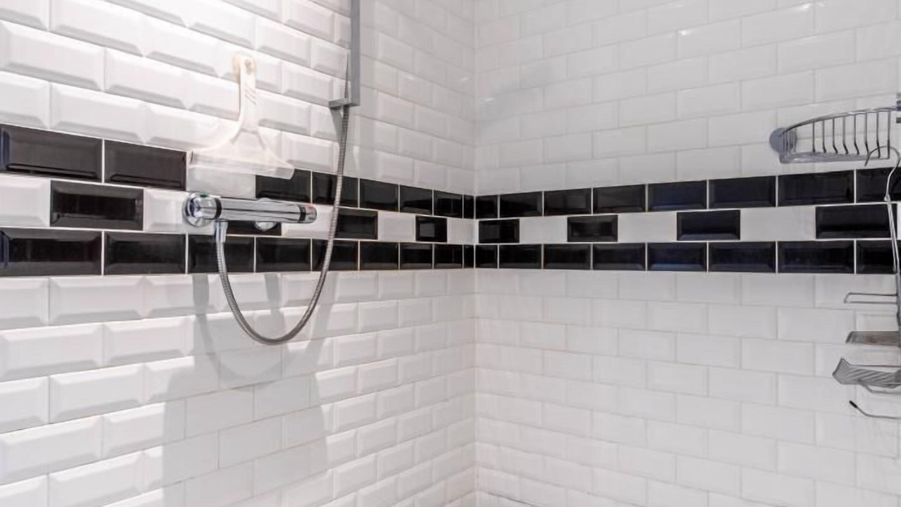 Photo of Bathroom in Tauves