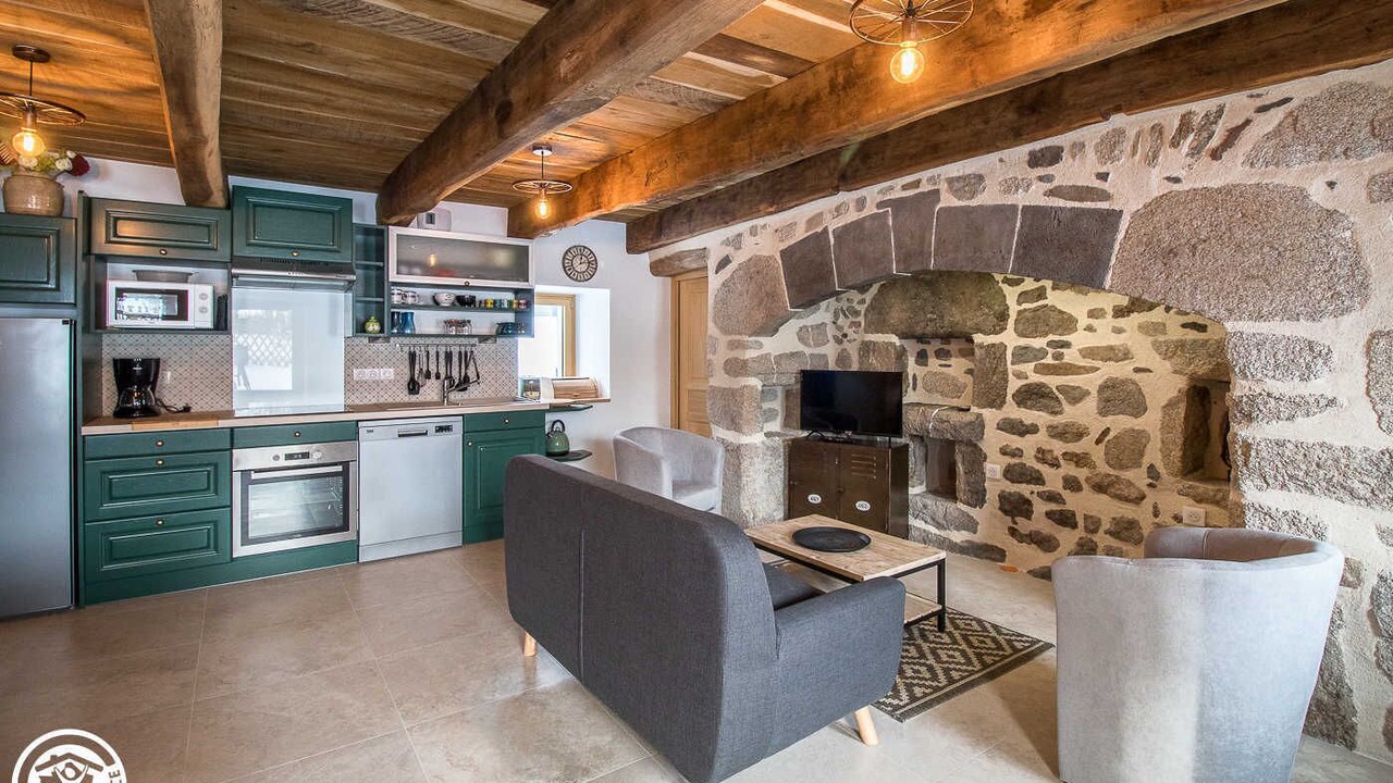 Photo of Others in Gelles