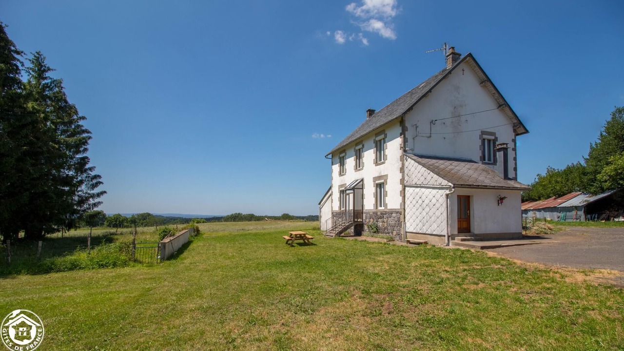 Photo of Outdoor in Aveze