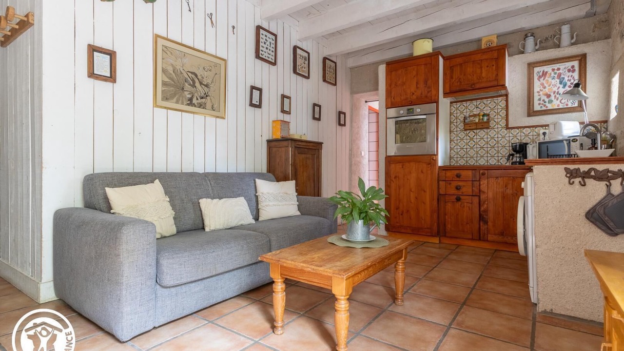 Photo of Livingroom in Authezat