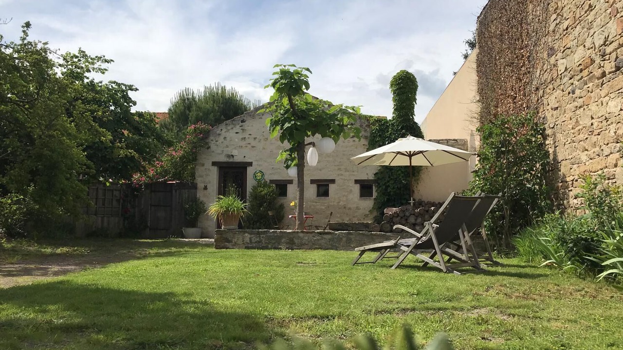 Photo of Patio Balcony in Authezat
