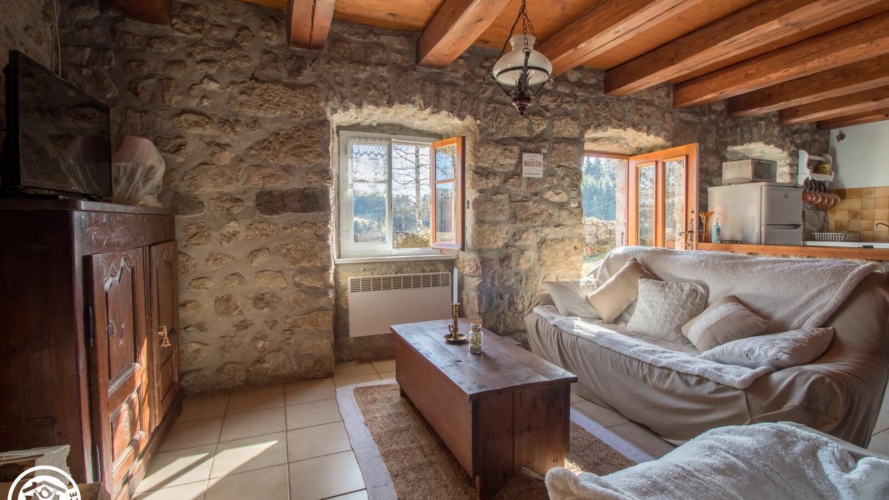 Photo of Livingroom in Saint-Romain