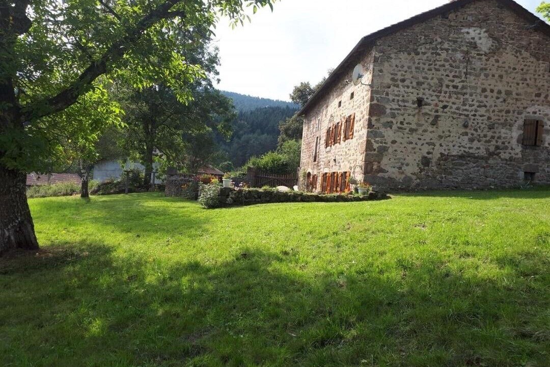 Photo of Outdoor in Saint-Romain