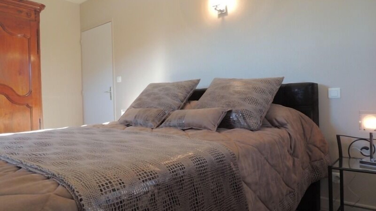 Photo of Bedroom in Cros