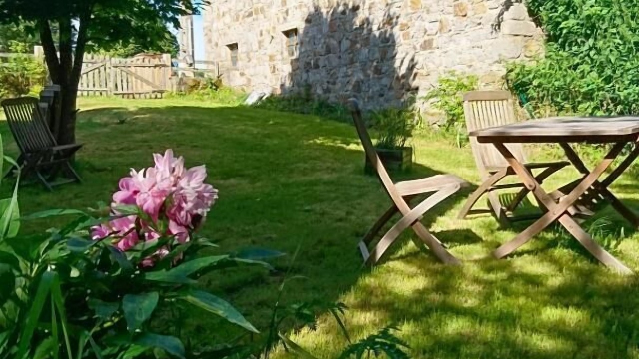 Photo of Outdoor in Vernines