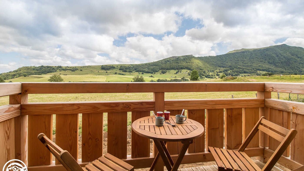 Photo of Outdoor in Chambon-sur-Lac