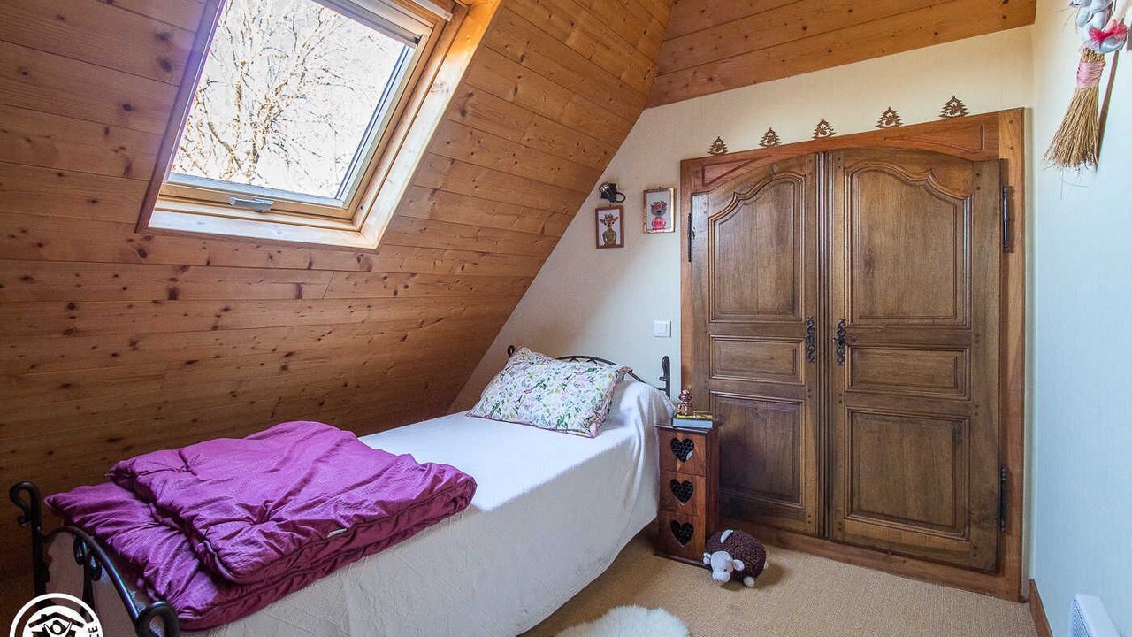 Photo of Bedroom in Aveze