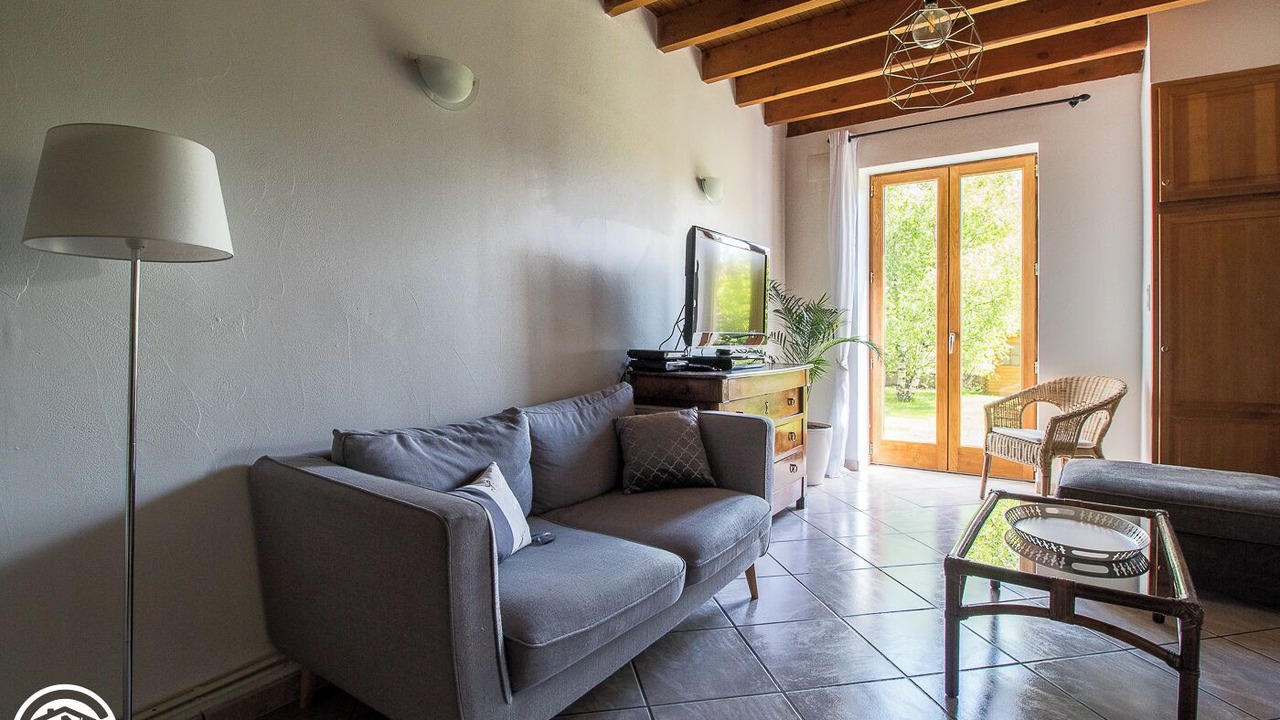 Photo of Livingroom in Charbonnieres-les-Varennes