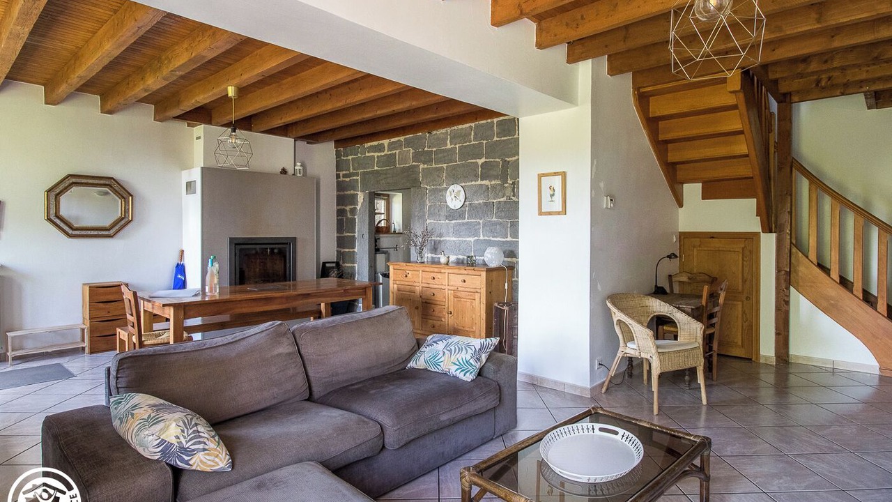Photo of Livingroom in Charbonnieres-les-Varennes