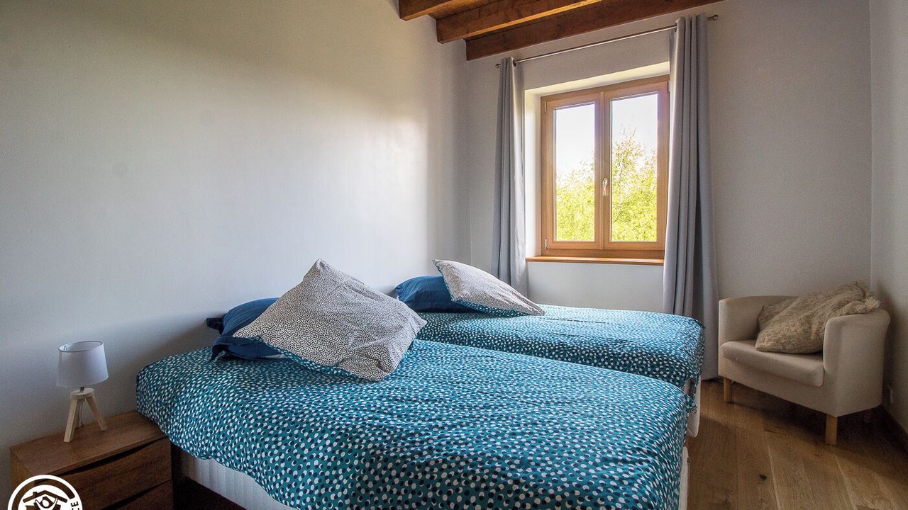 Photo of Bedroom in Charbonnieres-les-Varennes