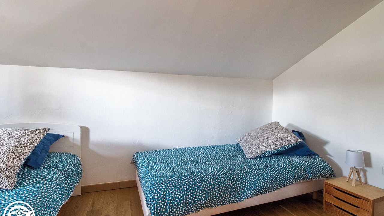 Photo of Bedroom in Charbonnieres-les-Varennes
