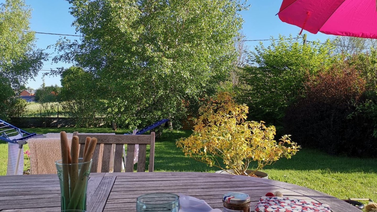 Photo of Outdoor in Charbonnieres-les-Varennes