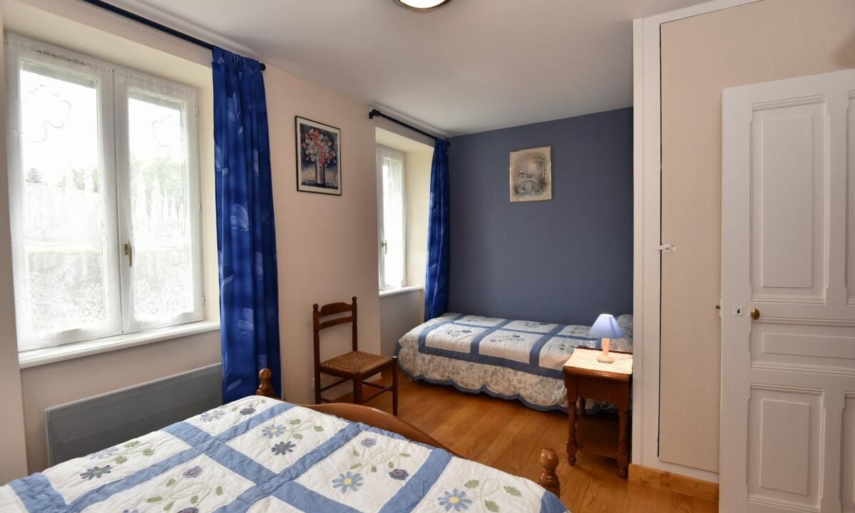 Photo of Bedroom in Nebouzat