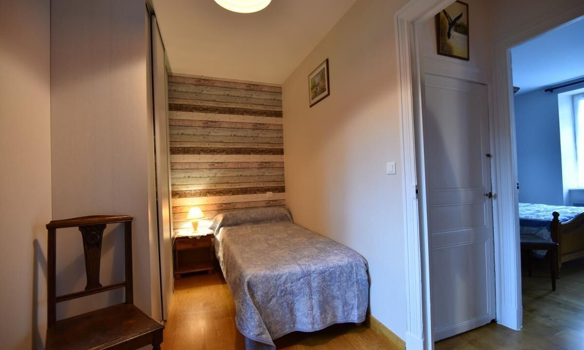 Photo of Bedroom in Nebouzat