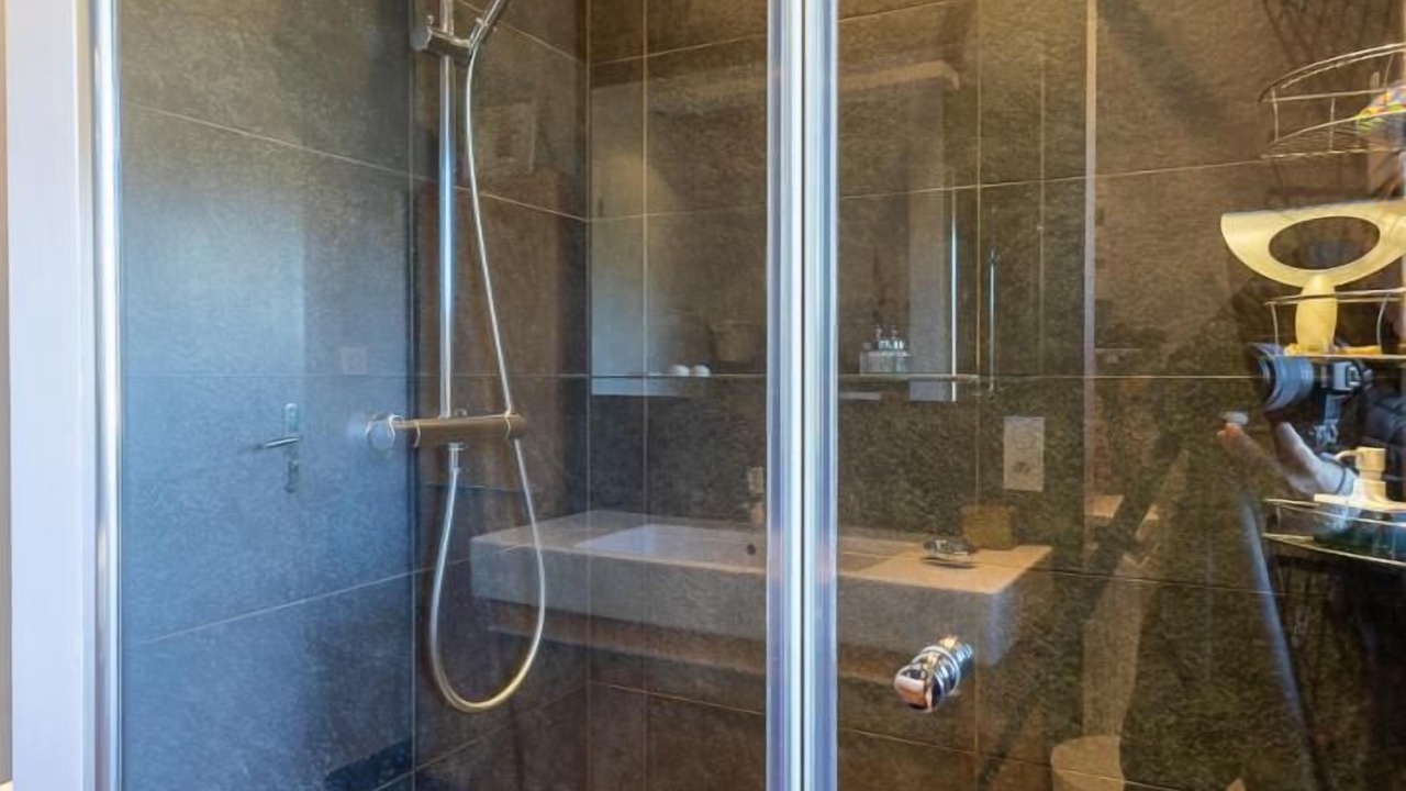 Photo of Bathroom in Genouillac