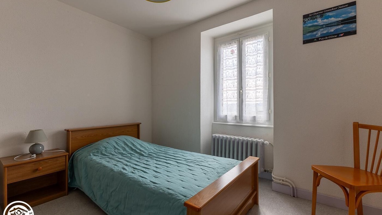 Photo of Bedroom in Miremont
