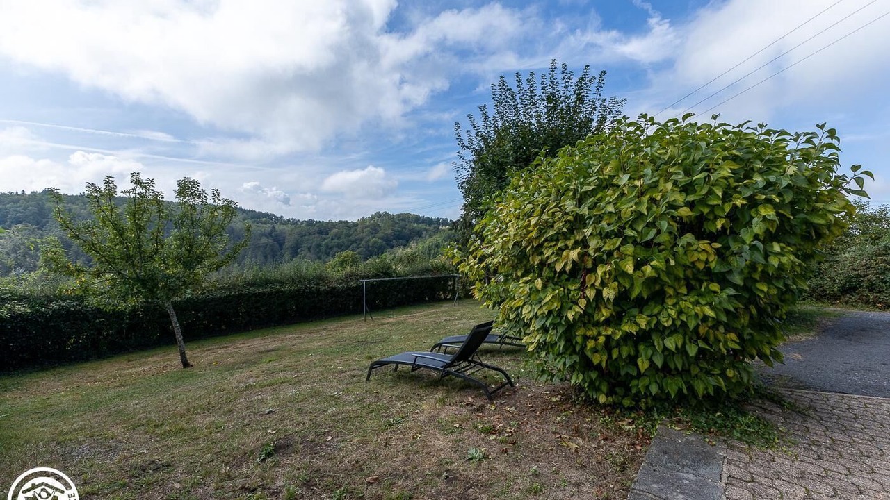 Photo of Outdoor in Miremont