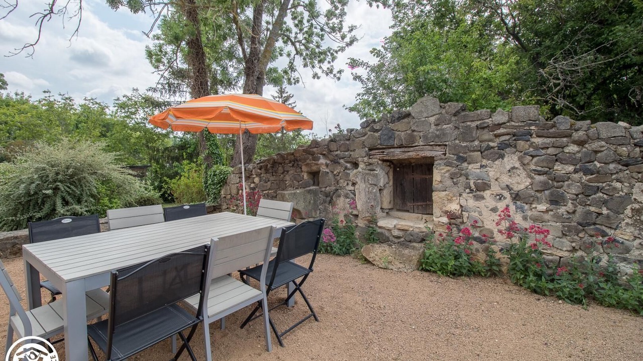 Photo of Outdoor in Parent