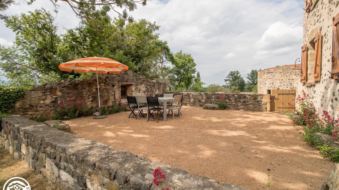 Photo of Outdoor in Parent