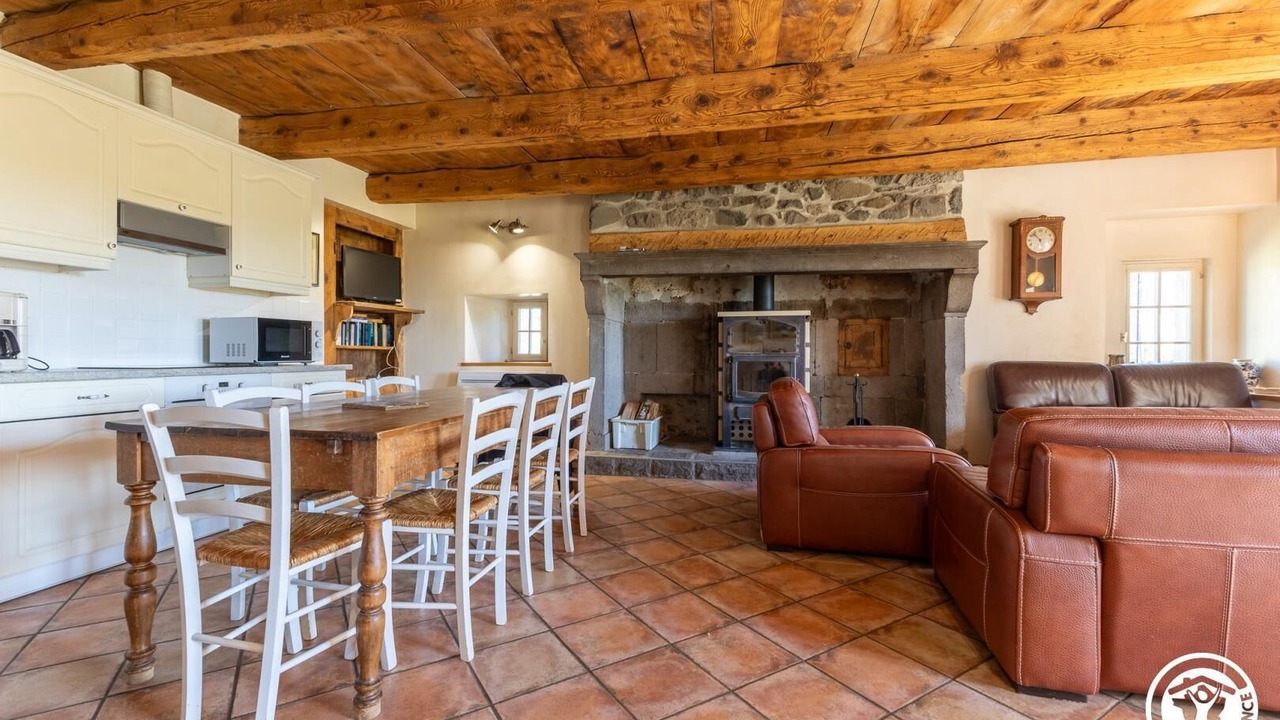 Photo of Livingroom in Tauves