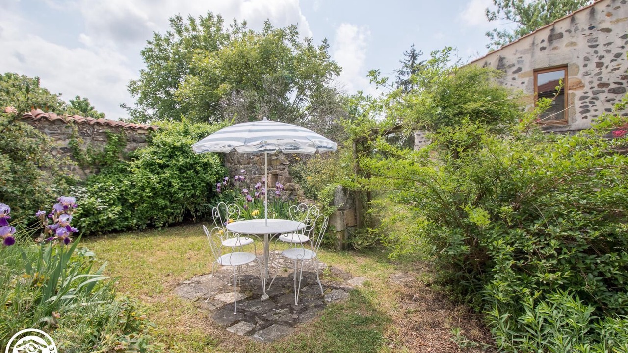 Photo of Outdoor in Parent